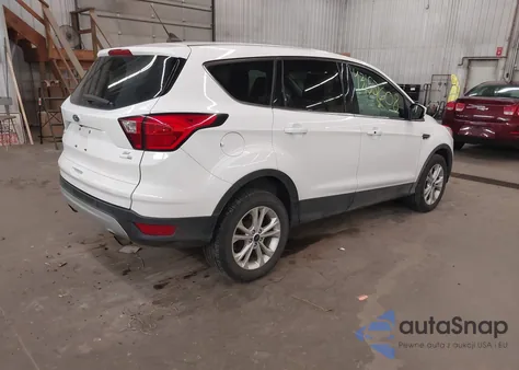 2019 Ford Escape Se из США, поврежденный, VIN 1FMCU9GD6KUC54768